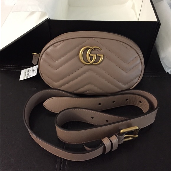 Gucci Handbags - NWT Gucci fanny pack belt box & papers